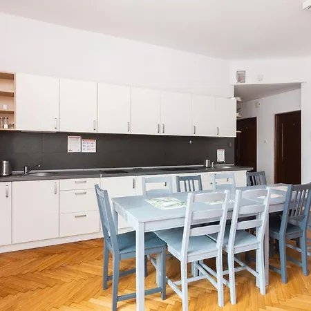 Nearto Main Square Hostal Cracovia