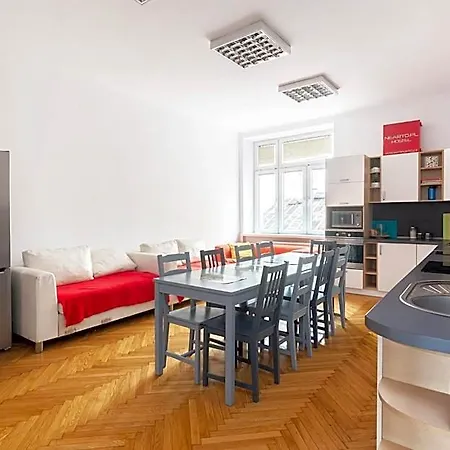 Hostel Nearto Main Square Krakau